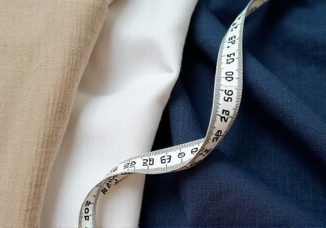 Dettaglio tessuti lino e seersucker Marelli Sartoria